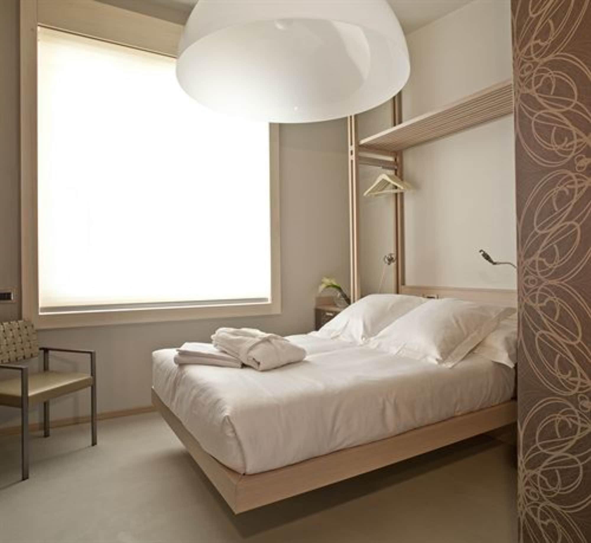 Nu Hotel Milan Room photo